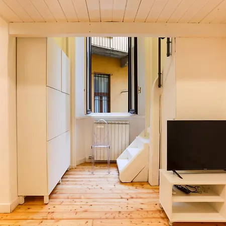 The Rent - Characteristic In Crocetta Area *