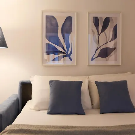 The Rent - Characteristic In Crocetta Area Apartment *