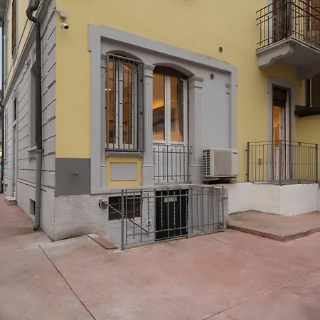 Loreto Prestige - Parking Free & Bulb Gym 4*