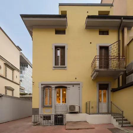 Loreto Prestige - Parking Free & Bulb Gym Bed & Breakfast *