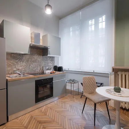 Loreto Prestige - Parking Free & Bulb Gym Bed and breakfast