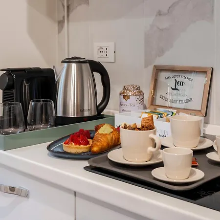 Bed & Breakfast Loreto Prestige - Parking Free & Bulb Gym 4*