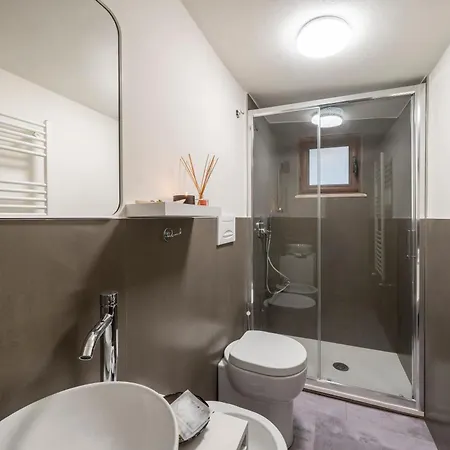 Loreto Prestige - Parking Free & Bulb Gym Bed & Breakfast