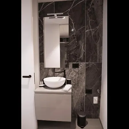 Esclusivo Rifugio A Pochi Passi Dal Duomo - Apt 2 * Milano