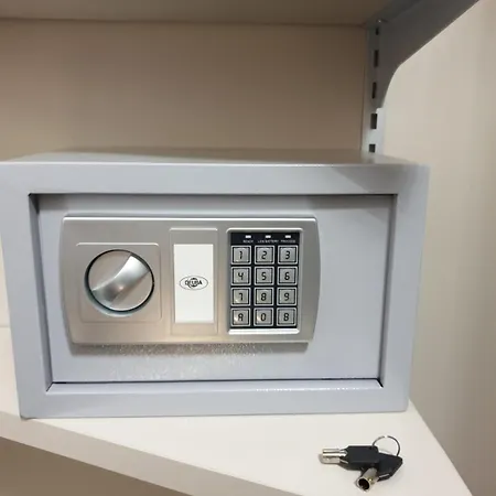 Loft Elegante In Centro In Zona Signorile - Davanti Metro Apartmán *