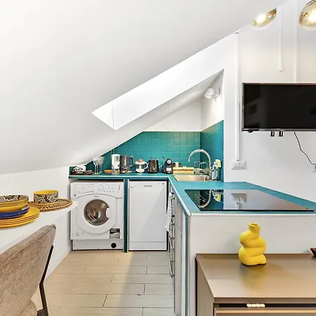 Duomo - Bright Gateway Downtown Apartment Milan