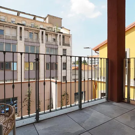 Primopiano - Zumbini G Apartament *