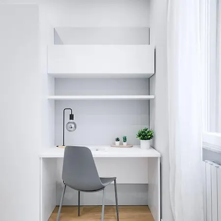 Easylife -modern And Elegant In The Heart Of Apartment *