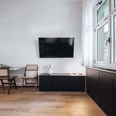 Apartment Easylife - Elegant In Sant'ambrogio Milan