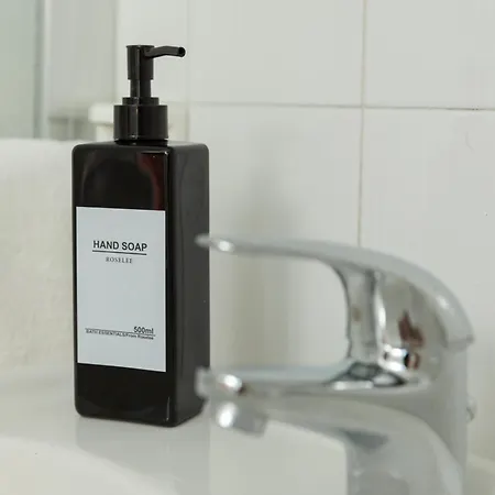 Apartment Artstay Porta Romana Apt, Parking, City Centre