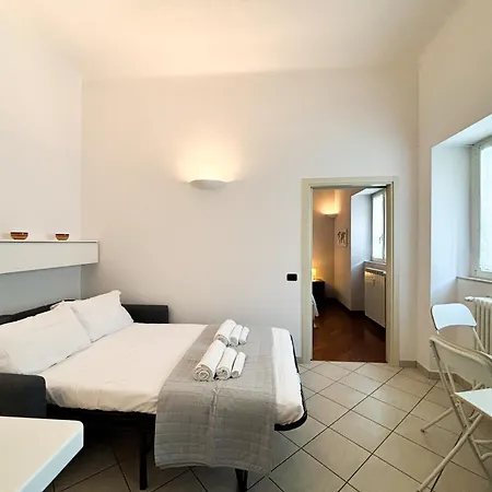 Nel Cuore Di Via Tortona Milán