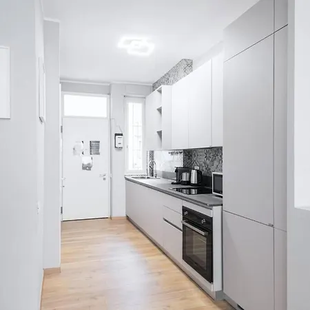 Easylife - Flat A Few Steps From Garibaldi Fs *