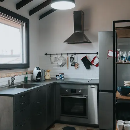 Piacenza Apartment Milan