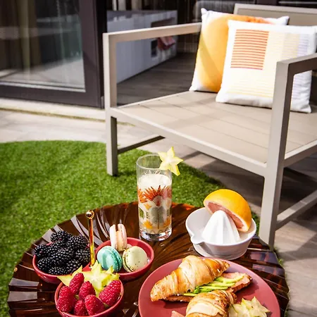 Milan Suite Hotel Отель
