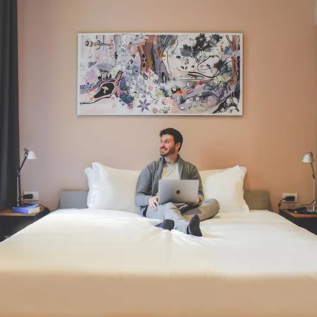 21 House Of Stories Citta Studi Otel 3*