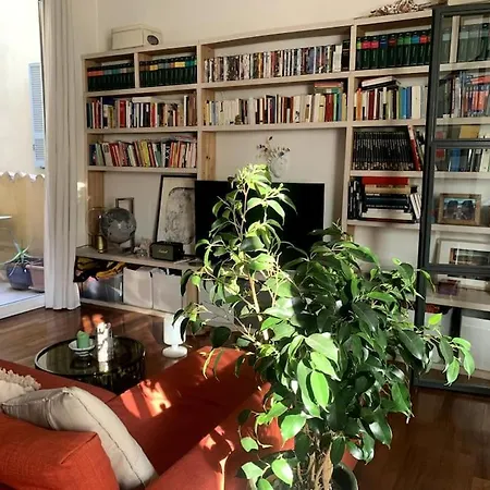 Stylish Next To Moscova Apartment *