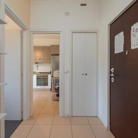 I Host - Forze Armate 83 *