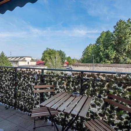 I Host - Forze Armate 83 *