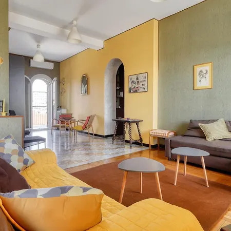 Apartment Urban Elegance With A View Viale Tunisia Milan
