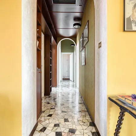 Urban Elegance With A View Viale Tunisia Apartment