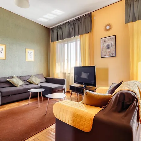 Urban Elegance With A View Viale Tunisia Apartment Milan