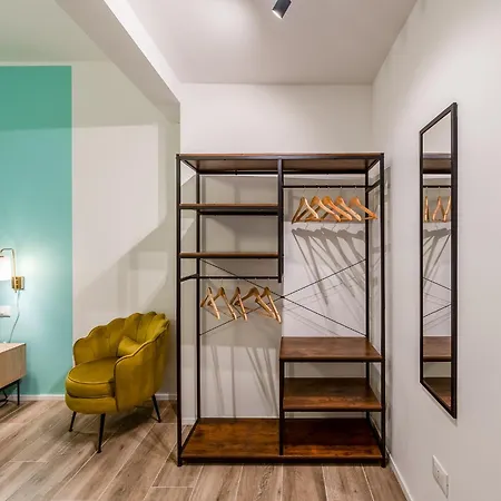 2 Bedroom Gem Next To Central Station With Ac