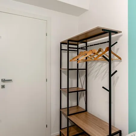 Daire 2 Bedroom Gem Next To Central Station With Ac Milano