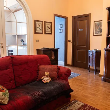 Duomo Walking Distance Elegant Flat With View 米兰