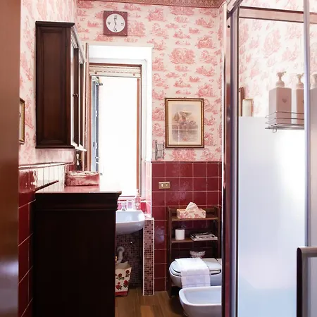 Duomo Walking Distance Elegant Flat With View Lägenhet *