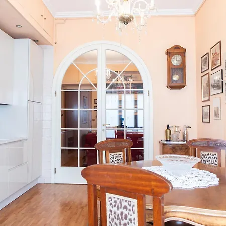 Duomo Walking Distance Elegant Flat With View Apartment *