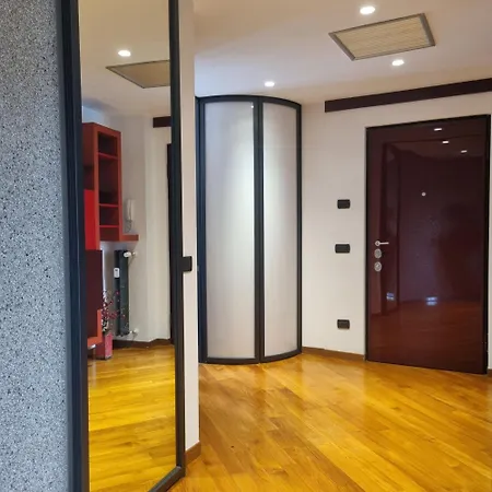 Garibaldi Station-isola-the Cubes Lejlighed