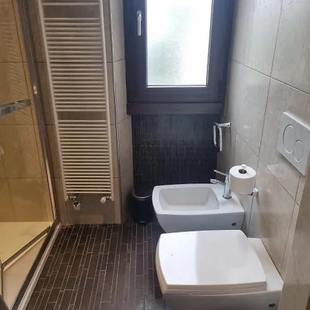 Garibaldi Station-isola-the Cubes * Mediolan