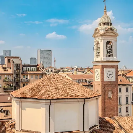 Cadamosto Art Penthouse With Terrace R&r Milan