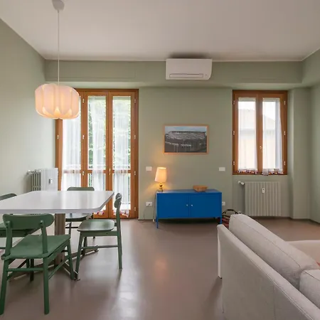 Apartment Xenia - Attic In San Siro Area Milan