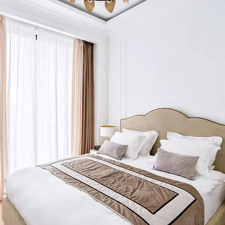 L' Ambrogino Stylish Appartement