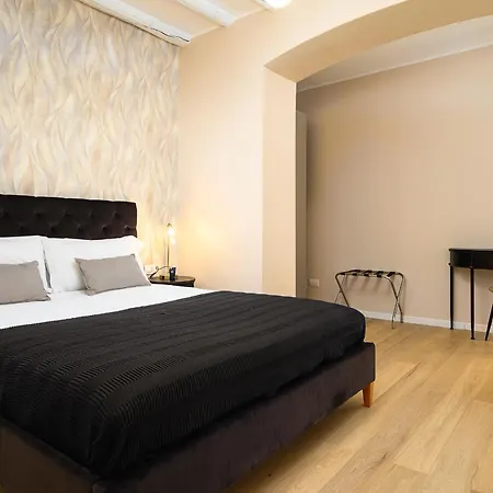 Arco Della Pace - Stylish In The Heart Of *