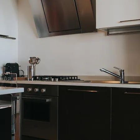 Tolstoi מילאנו