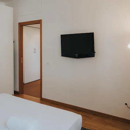 Apartment Tolstoi Milan