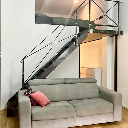 Modern Loft Close To Gorla * Milan