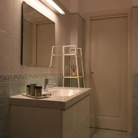 Apartment Casati25 Bilocale In Repubblica Milan