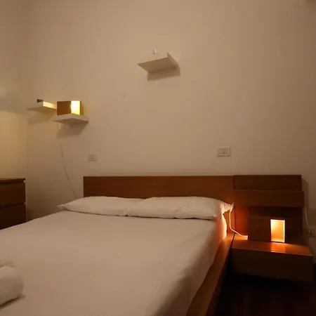 Apartment Casati25 Bilocale In Repubblica