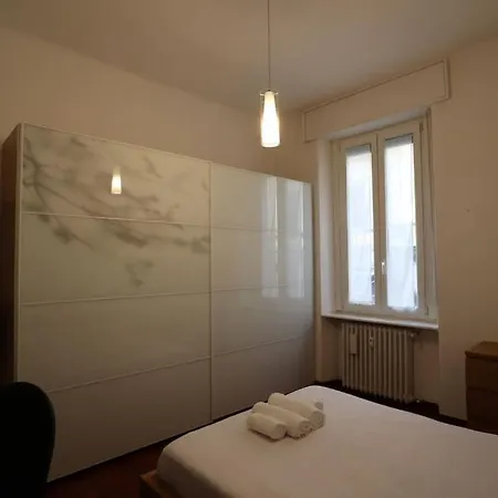 Casati25 Bilocale In Repubblica Milan