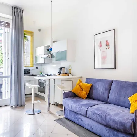 Domusmi Massarenti * Милан