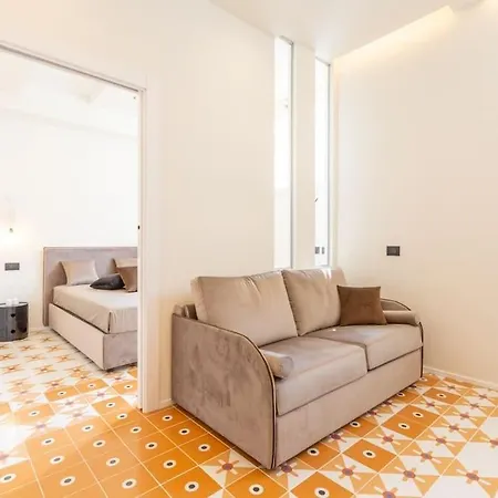 Apartment 4fo6 Navigli-duomo -yellow Chic - Milan