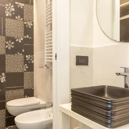 1fo6 Navigli-duomo Luxury Milan