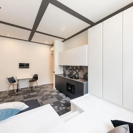 1fo6 Navigli-duomo Luxury * Milan
