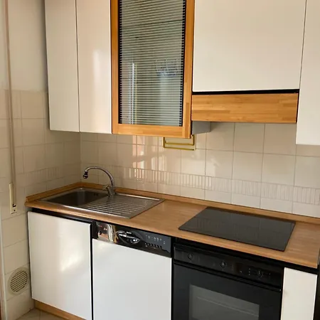 Banhome Navigliopavese * Milán