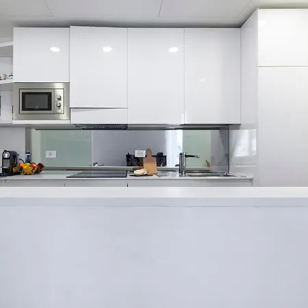 Daire Luxury In Central Station - Pergolesi 24 *