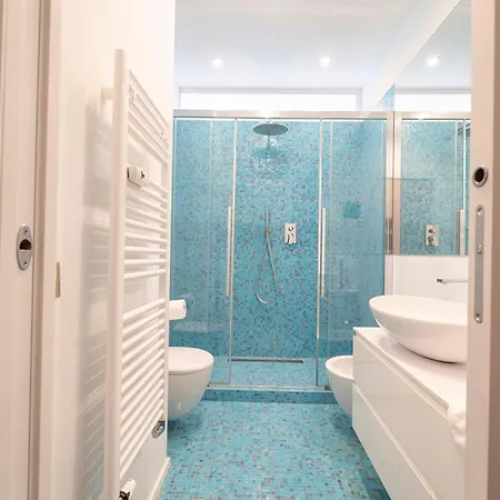 Daire Luxury In Central Station - Pergolesi 24 *