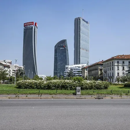 Apartment Fiore Milanese - San Siro, Fiera & Life - Rinnovamento Facciata Palazzo In Corso *